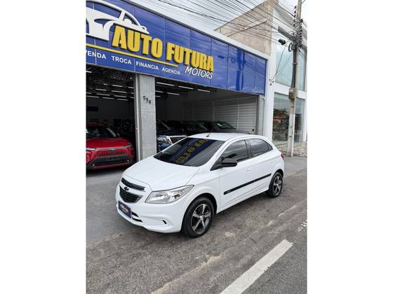 CHEVROLET ONIX 1.0 MPFI LT 8V FLEX 4P MANUAL